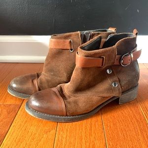 Boutique 9 leather booties